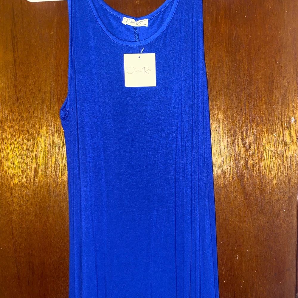 blue flowy dress